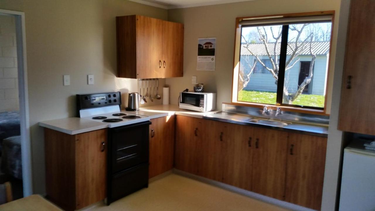Moeraki Boulders Motel Hampden Экстерьер фото