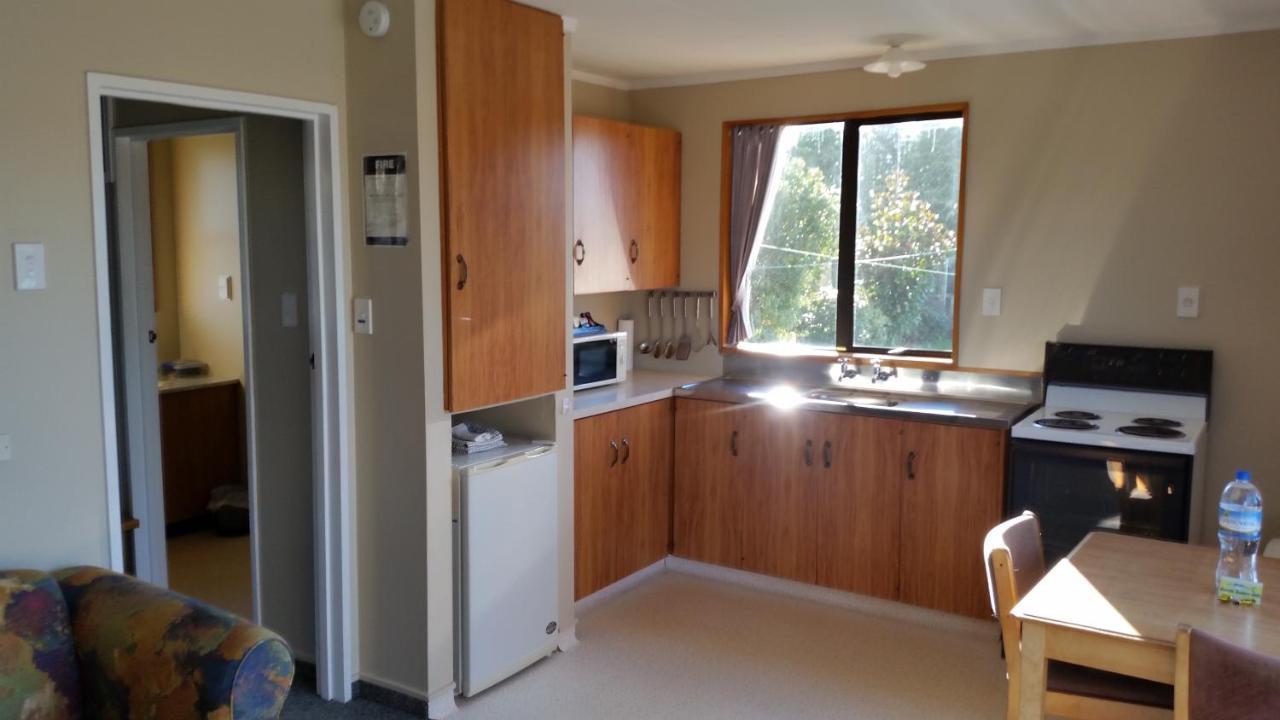 Moeraki Boulders Motel Hampden Экстерьер фото